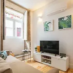 Apartment Indulge Flats *
