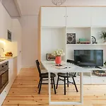 Apartment Indulge Flats *