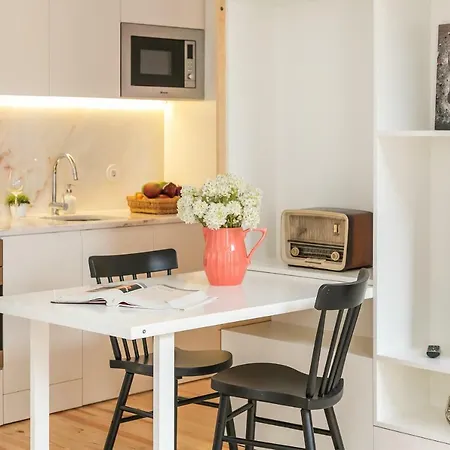 Indulge Flats Apartment *