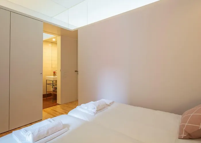 Indulge Flats Apartman