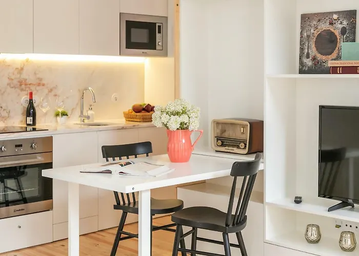 Indulge Flats Apartman *